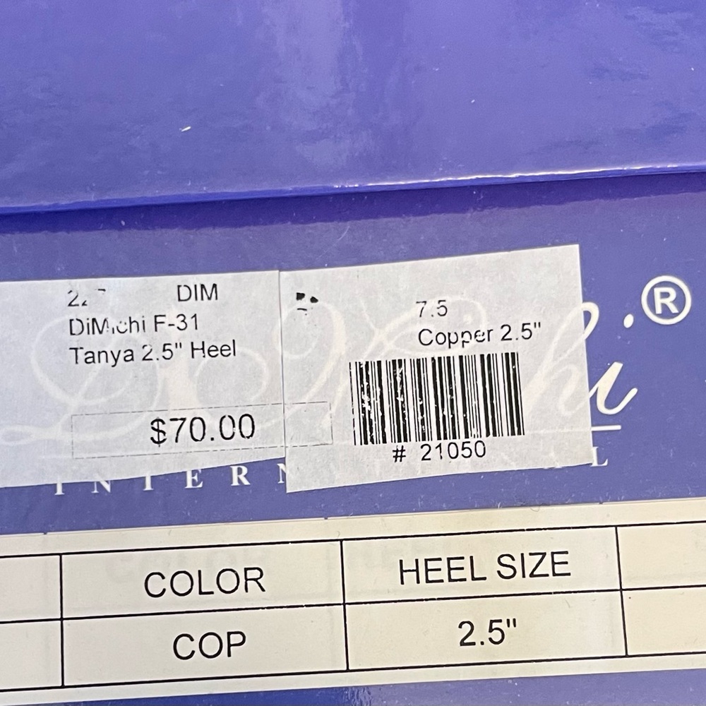 DiMichi International Ladies Dance shoe size 7.5 Copper/Gold color
